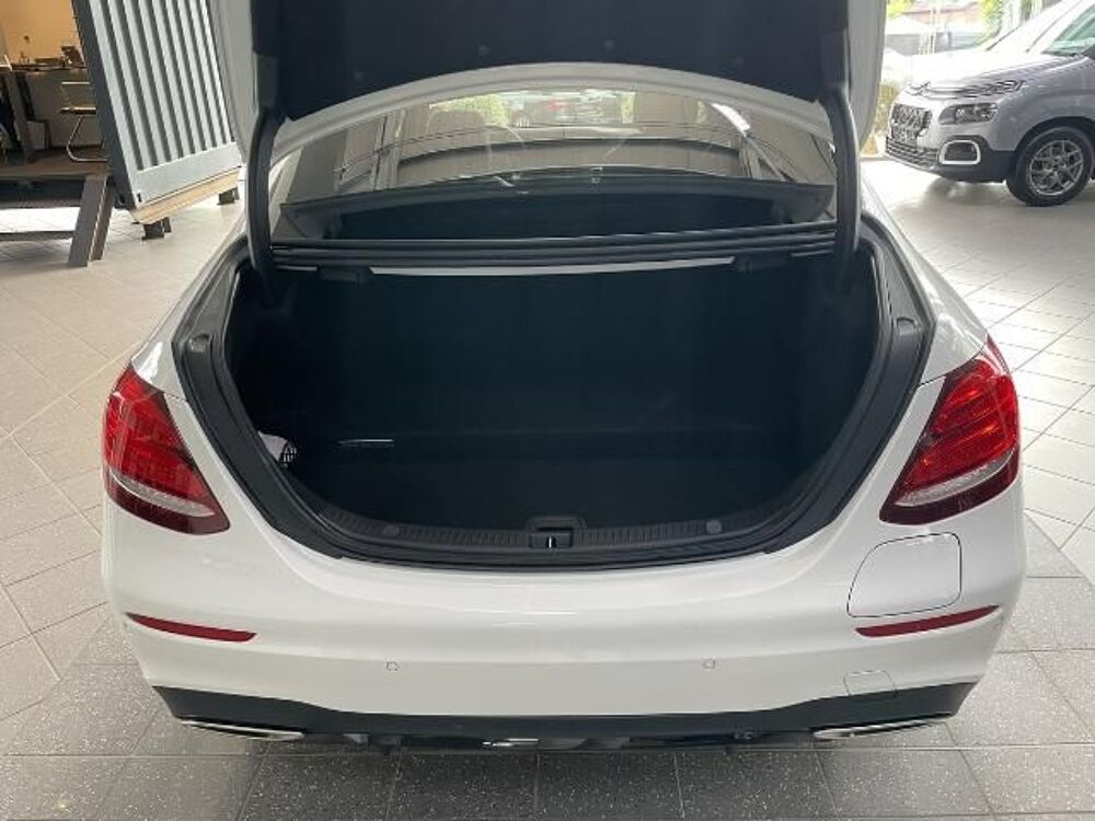 Classe E 350 e 9G-Tronic AMG LINE 2018 occasion 85600 Montaigu