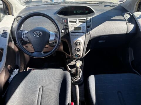 Yaris 1.3 VVT-i Luna Pack 2009 occasion 30320 Marguerittes