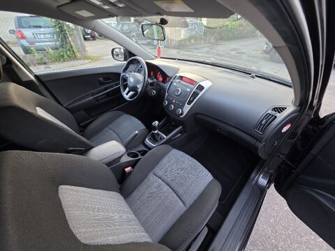 Ceed 1.4L 90 Euro 5 Style 2011 occasion 38190 BERNIN