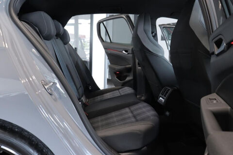 Golf 2.0 TDI 200 DSG7 GTD 2022 occasion 85600 Montaigu