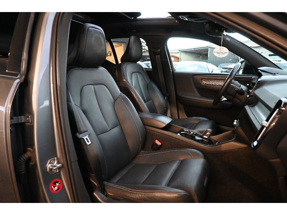 XC40 D4 AWD AdBlue 190 ch Geartronic 8 R-Design 2018 occasion 63800 Cournon-d'Auvergne