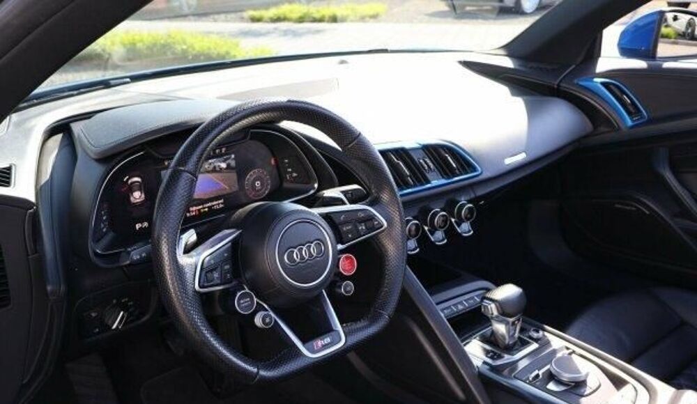 R8 Spyder V10 5.2 FSI 540 S tronic 7 Quattro 2017 occasion 85600 Montaigu