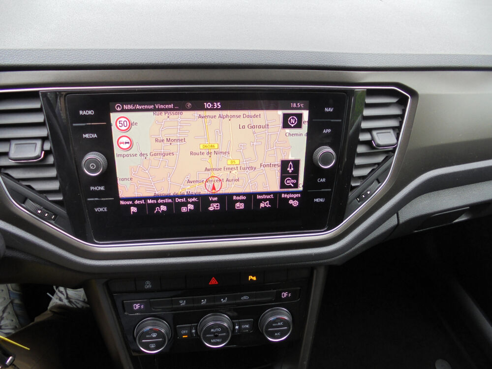 T-ROC 1.0 TSI 115 Lounge Business 2018 occasion 30200 Bagnols-sur-C&egrave;ze