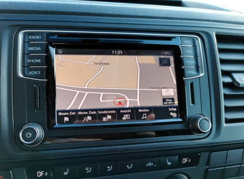 MULTIVAN Multivan 2.0 TDI 150 DSG7 2017 occasion 85600 Montaigu