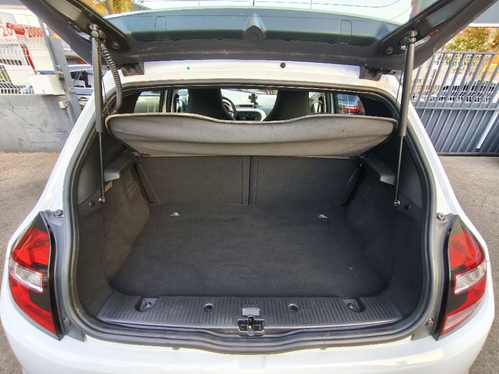 Twingo III 1.0 SCe 70 Life 2016 occasion 30000 N&icirc;mes