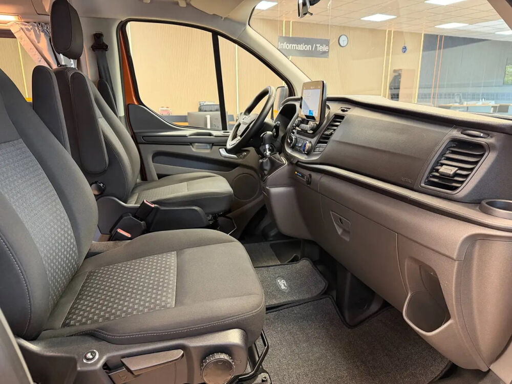 Transit Ford Nugget Nugget 2.0 TDCi 170ch 6 vitesses 2023 occasion 85600 Montaigu