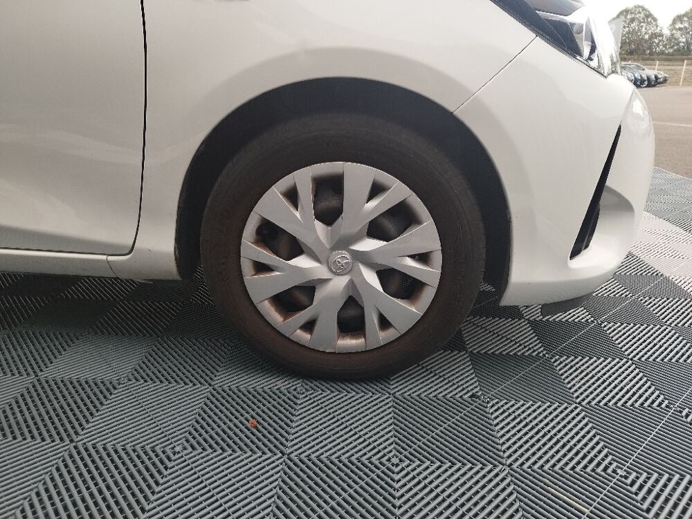 Yaris 100h France 2018 occasion 56700 Merlevenez