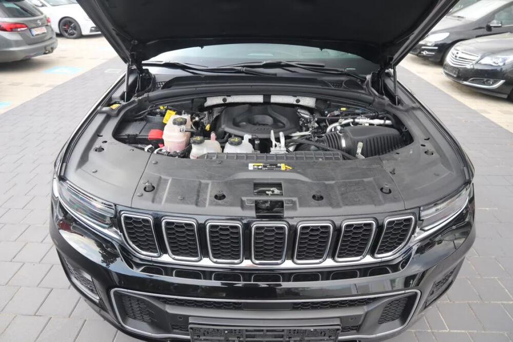 Grand Cherokee 4xe 2.0 T 380 ch PHEV 4x4 BVA8 Summit Reserve 2023 occasion 85600 Montaigu