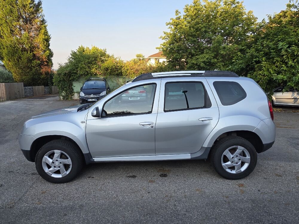 Duster 1.6 16v 105 4x2 Laur&eacute;ate ESS GPL 2012 occasion 38190 BERNIN