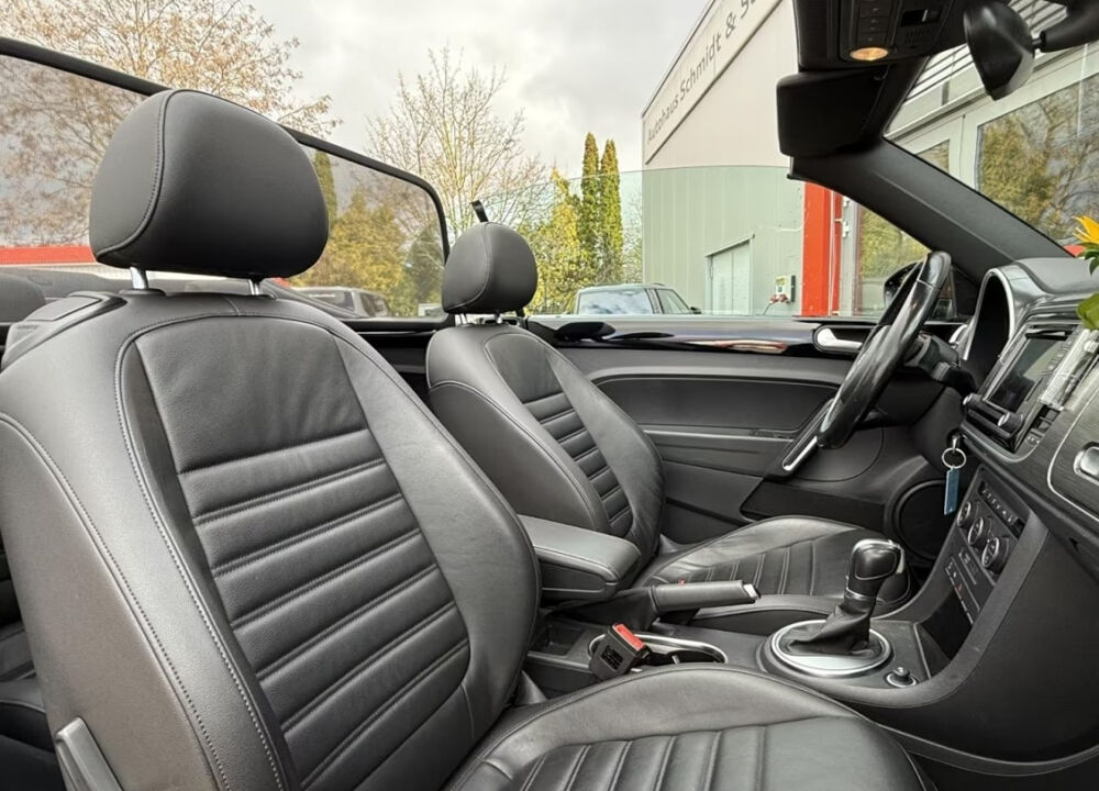 COCCINELLE II Coccinelle Cabriolet 1.4 TSI 150 Allstar DSG7 2016 occasion 85600 Montaigu