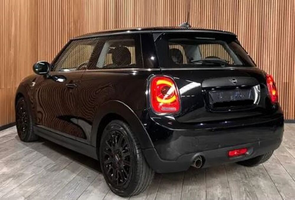 Cooper One 102ch SEMICUIR/PARKSENSOR/ECLAIRAMBIANCE/GPS/JA/GAR12MOI 2018 occasion 59280 Armenti&egrave;res