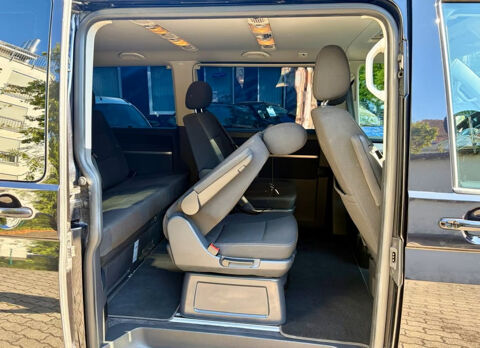 MULTIVAN Multivan 2.0 TDI 150 DSG7 2017 occasion 85600 Montaigu