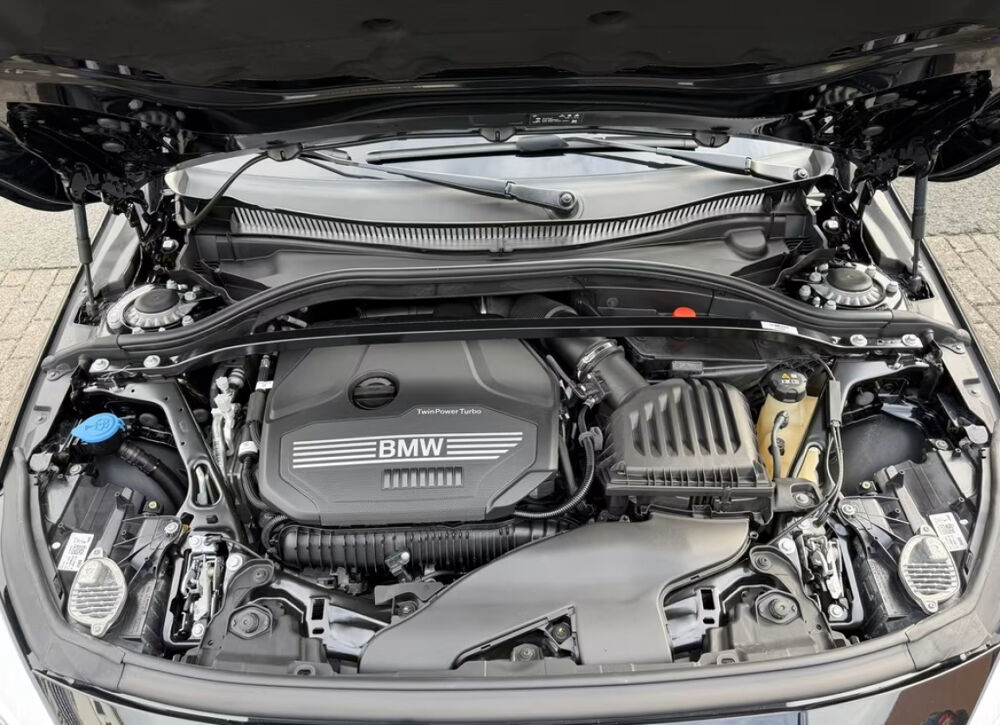 S&eacute;rie 1 120i 178 ch DKG7 M Sport 2023 occasion 85600 Montaigu