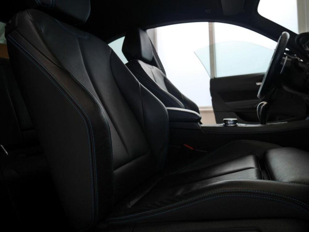 M2 Coup&eacute; 370 ch M DKG 7 2017 occasion 85600 Montaigu