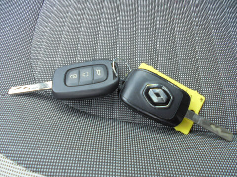 Twingo E-Tech Equilibre 2023 occasion 30200 Bagnols-sur-C&egrave;ze
