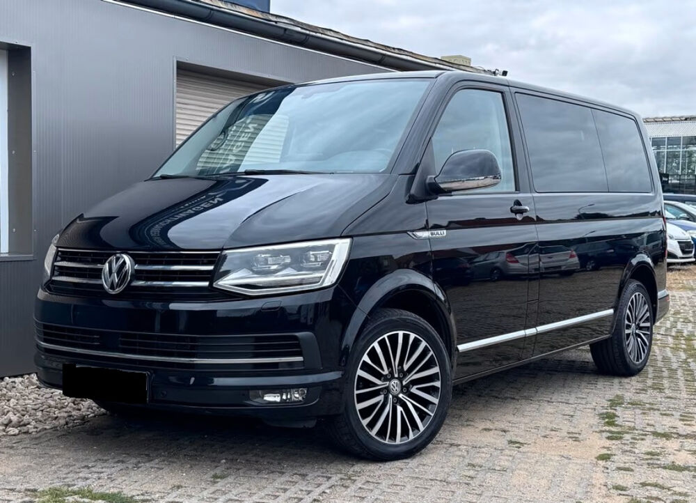 MULTIVAN Multivan 2.0 TDI 150 DSG7 70 Jahre Bulli 2018 occasion 85600 Montaigu