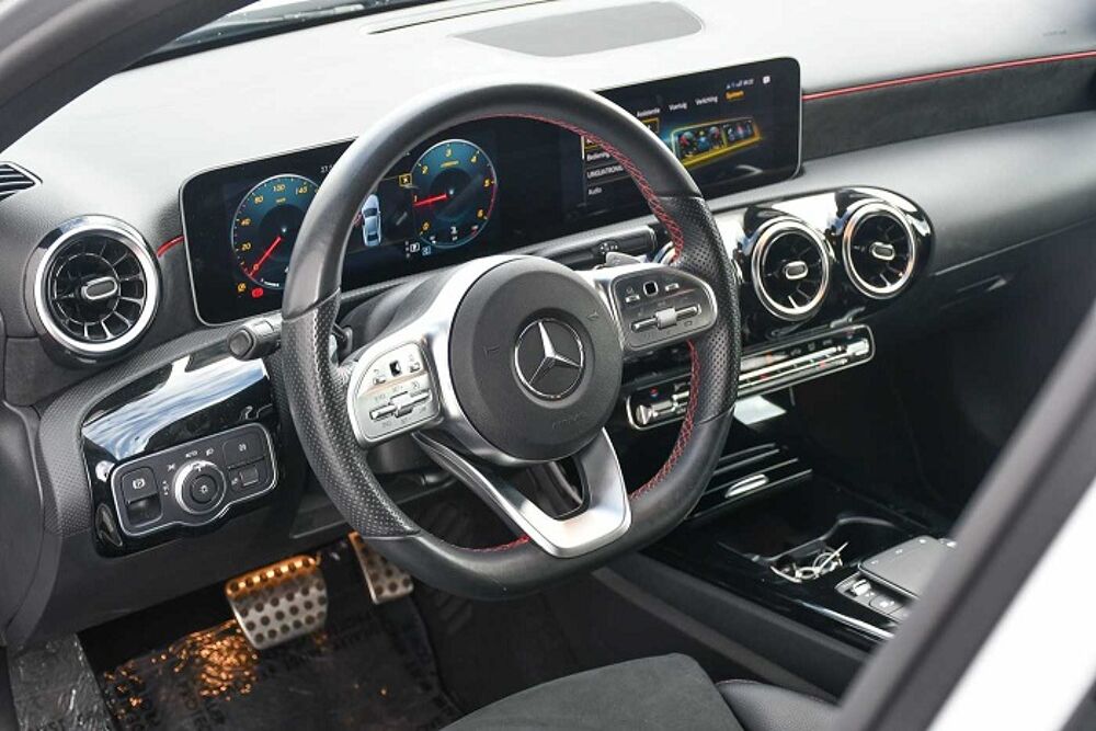 Classe A 180 d 2.0 Auto. Pack AMG CAM/REGVIT/PARKSENSOR/GPS/1MAIN/GAR 2020 occasion 59280 Armenti&egrave;res
