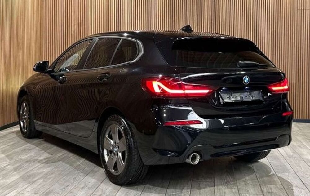 S&eacute;rie 1 116d 116ch CUIR/CARPLAY/REGVIT/GPS/PARKSENSOR/JA/GAR12MOIS 2022 occasion 59280 Armenti&egrave;res