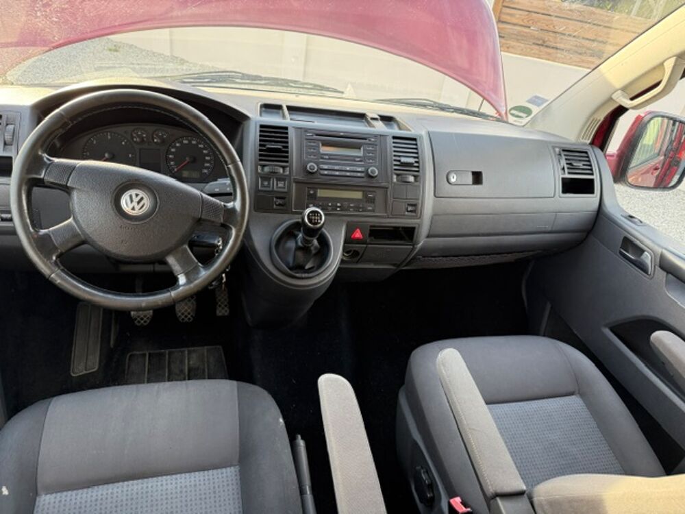 Caravelle 2.5 TDI 130 comfortline 2008 occasion 85600 Montaigu