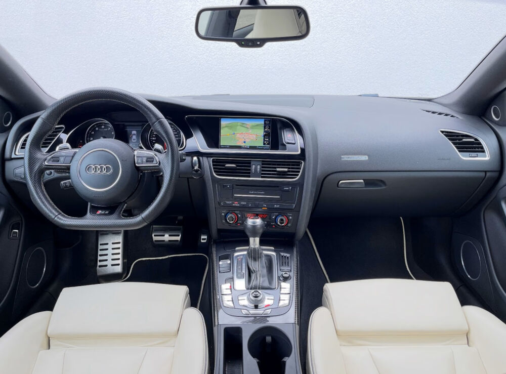 RS5 V8 4.2 FSi 450 Quattro S Tronic 7 2011 occasion 85600 Montaigu