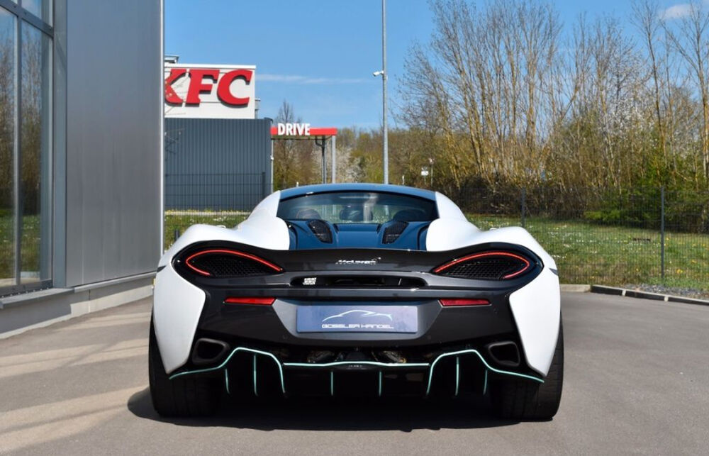 570S McLaren Coup&eacute; V8 3.8 570 ch 2018 occasion 85600 Montaigu