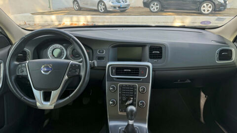 V60 1.6 T3 150 ch XENIUM 2012 occasion 30620 Bernis