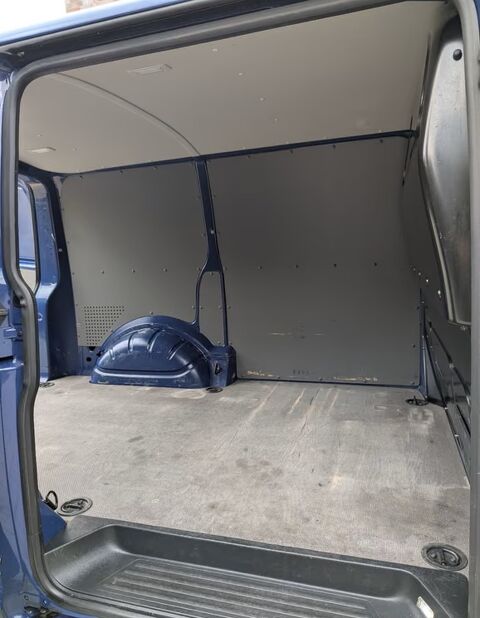 Transporter Combi TRANSPORTER 6.1 2.0 TDI 110 2022 occasion 85600 Montaigu