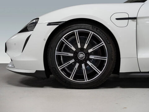 Taycan Turbo 680 ch 2020 occasion 85600 Montaigu