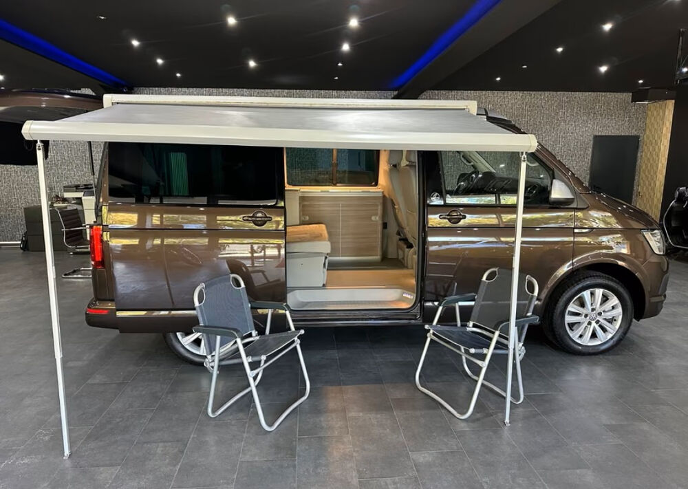 MULTIVAN California 2.0 TDI 150 4Motion coast 30 Years 2019 occasion 85600 Montaigu