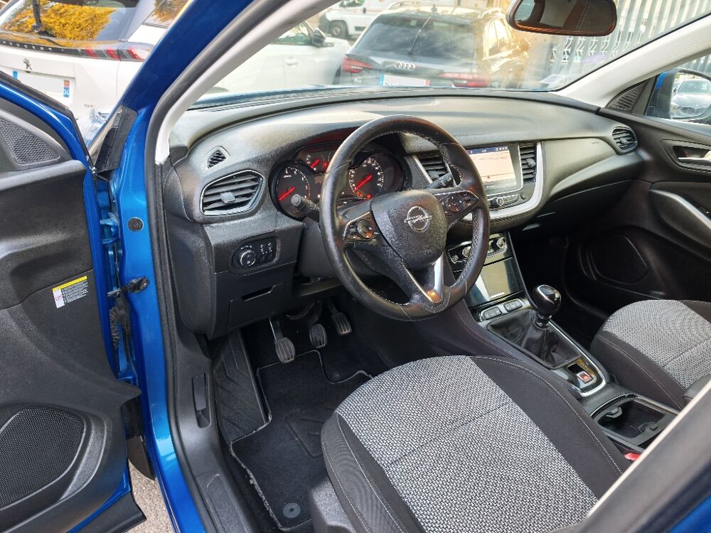 Grandland x 1.2 Turbo 130 ch Edition 2019 occasion 30000 N&icirc;mes