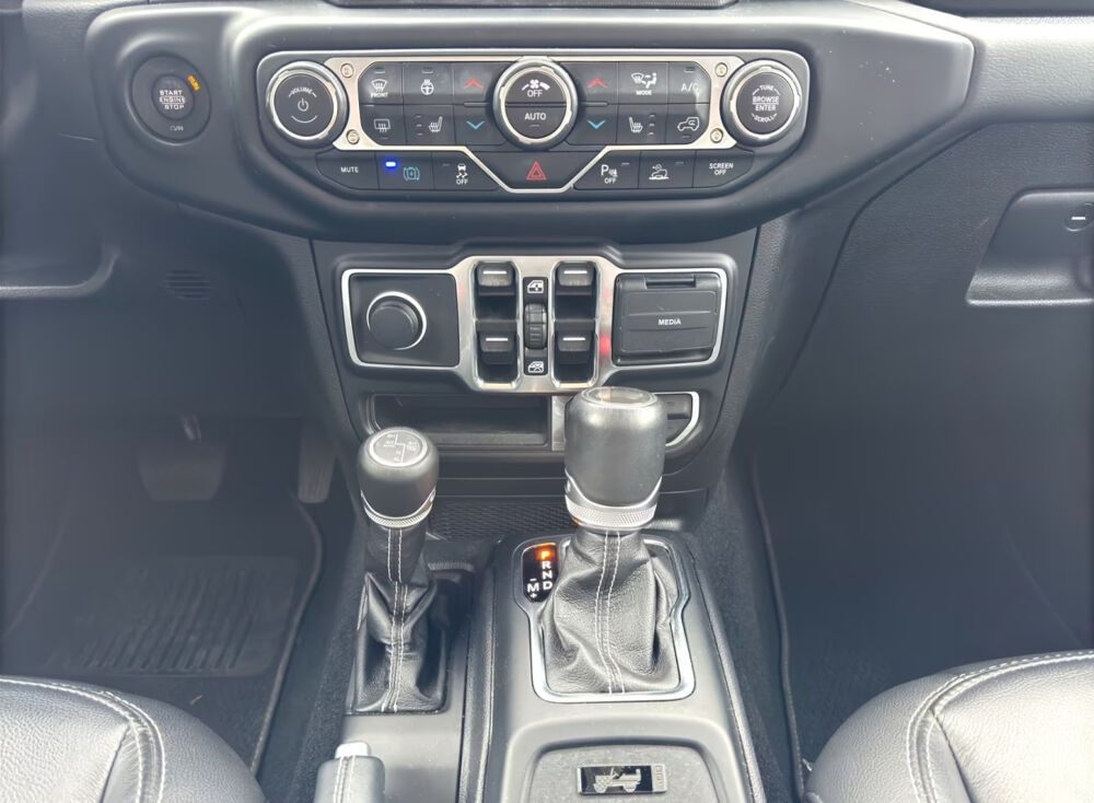 Wrangler Unlimited 4xe 2.0 l T 380 ch PHEV 4x4 BVA8 80th Ann 2021 occasion 85600 Montaigu