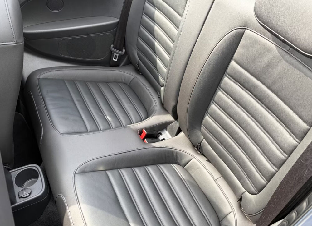 COCCINELLE II Coccinelle Cabriolet 1.4 TSI 150 DSG7 club 2016 occasion 85600 Montaigu