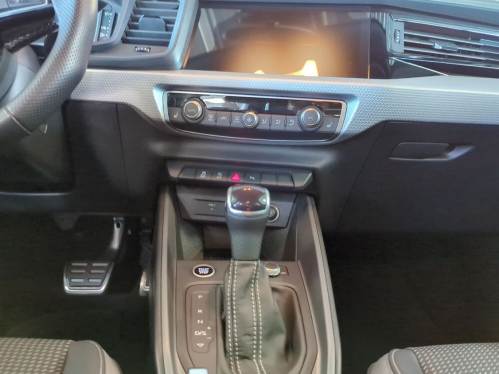 A1 Sportback 30 TFSI 110 ch S tronic 7 S Line 2023 occasion 85600 Montaigu