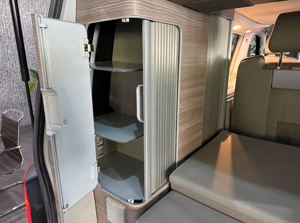 MULTIVAN California 2.0 TDI 150 4Motion coast 30 Years 2019 occasion 85600 Montaigu