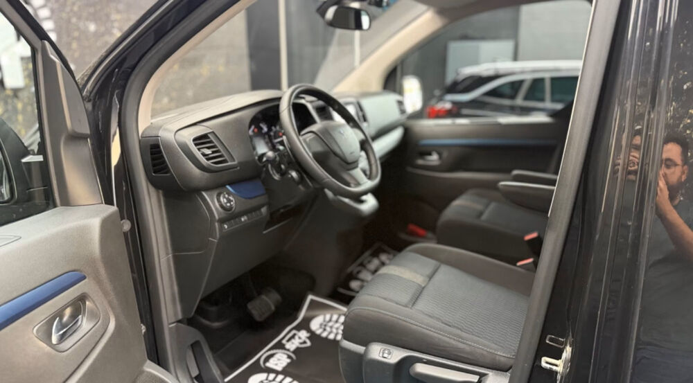 Traveller Standard HDi 180ch S et S EAT8 Active 2018 occasion 85600 Montaigu