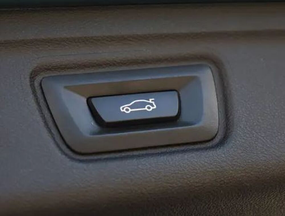 S&eacute;rie 3 318i 156ch BVA8 SIEGCHAUF/REGVIT/CARPLAY/ATTACHREM/PARKSENSO 2021 occasion 59280 Armenti&egrave;res
