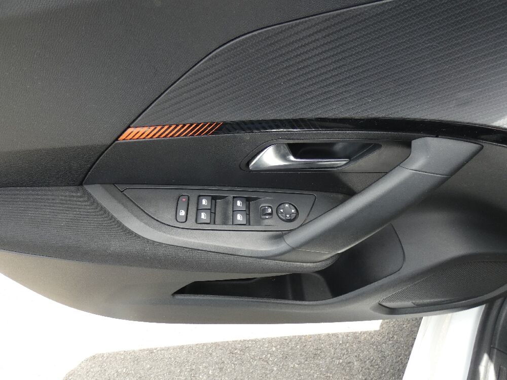 2008 BlueHDi 110 S et S BVM6 Active Business 2021 occasion 56700 Merlevenez
