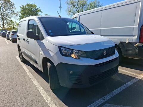 Partner 1000 KG BLUEHDI 100 S et S BVM5 ASPHALT 2021 occasion 56700 Merlevenez