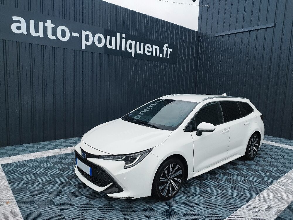 Corolla 184h Design 2023 occasion 56700 Merlevenez