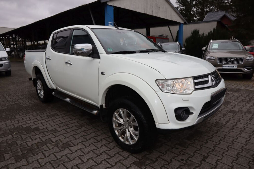 L200 2.5 TD 178 A 2015 occasion 85170 Le Poiré-sur-Vie
