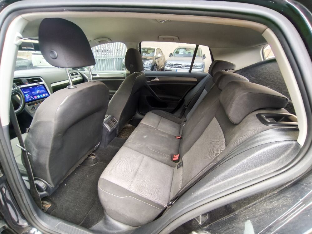 Golf 1.6 TDI 105 BlueMotion Confortline 2013 occasion 30000 N&icirc;mes