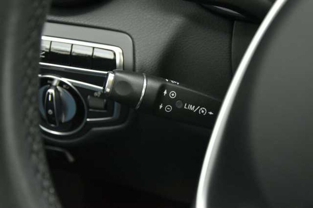 Classe GLC 220 d Auto. 4Matic AMG 1MAIN/TOITOUVR/CAM360/CUIRCHAUF/AFFIC 2017 occasion 59280 Armenti&egrave;res