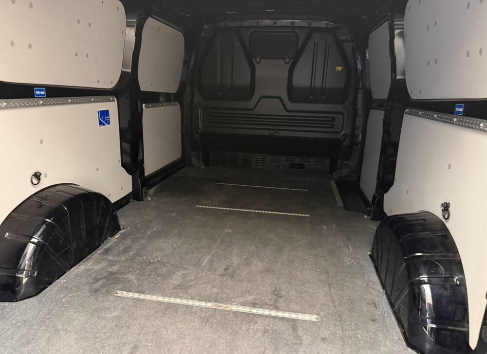 Transporter TRANSPORTER T7 2.0 TDI 150 LONG 2025 occasion 85600 Montaigu