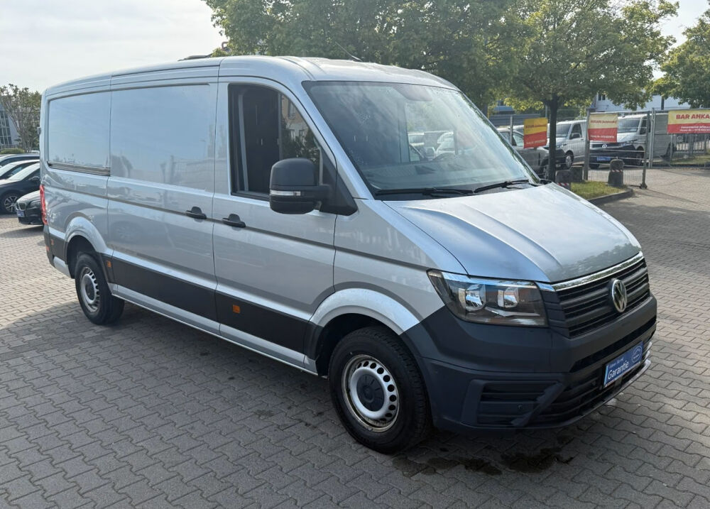 Crafter Combi CRAFTER 30 2.0 TDI 140 CH 2022 occasion 85600 Montaigu