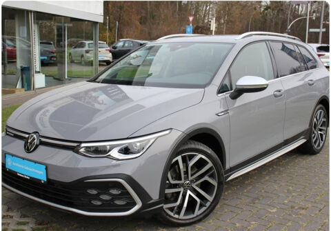 Annonce voiture Volkswagen Golf SW 28990 €