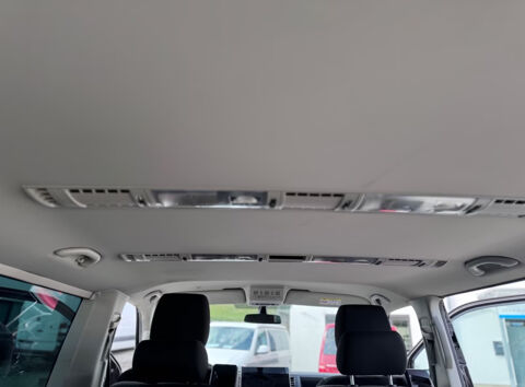 MULTIVAN Multivan 2.0 TDI 150 2017 occasion 85600 Montaigu