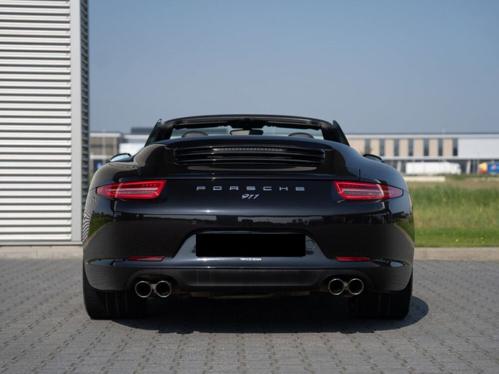 911 Carrera 3.2 911 Carrera Cabriolet 3.4i 350 PDK 2014 occasion 85600 Montaigu