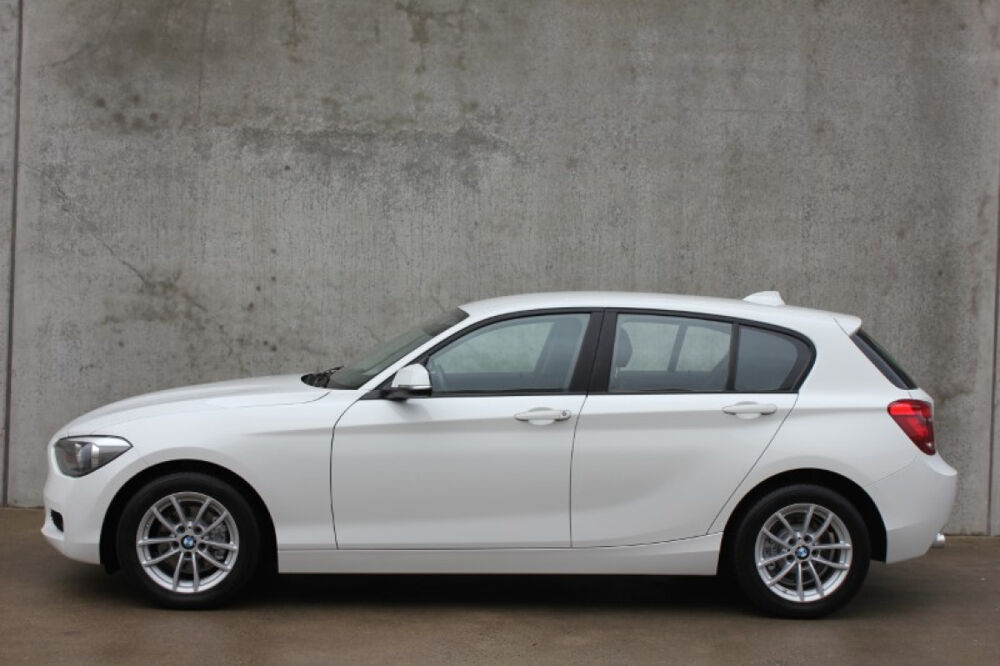 S&eacute;rie 1 116i 136ch SIEGCHAUF/BLTH/PARKSENSOR/JA/GAR12MOIS 2014 occasion 59280 Armenti&egrave;res