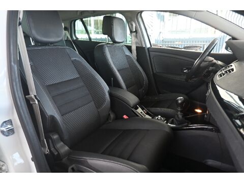 M&eacute;gane III Estate 1.5 dCi 110 FAP Energy eco2 Bose 2015 occasion 63800 Cournon-d'Auvergne