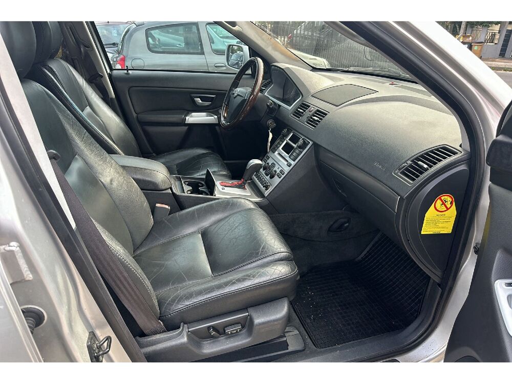 XC90 2.9 T6 Ex&eacute;cutive Geartronic BVA 7pl 2004 occasion 95200 Sarcelles